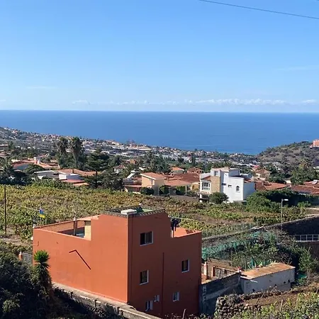 펜션 The Retreat House With The View
